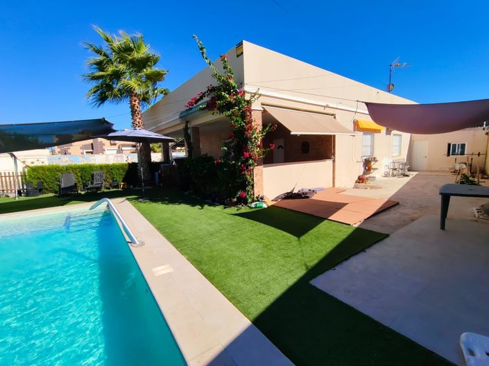 Image No.6-3 Bed Villa for sale