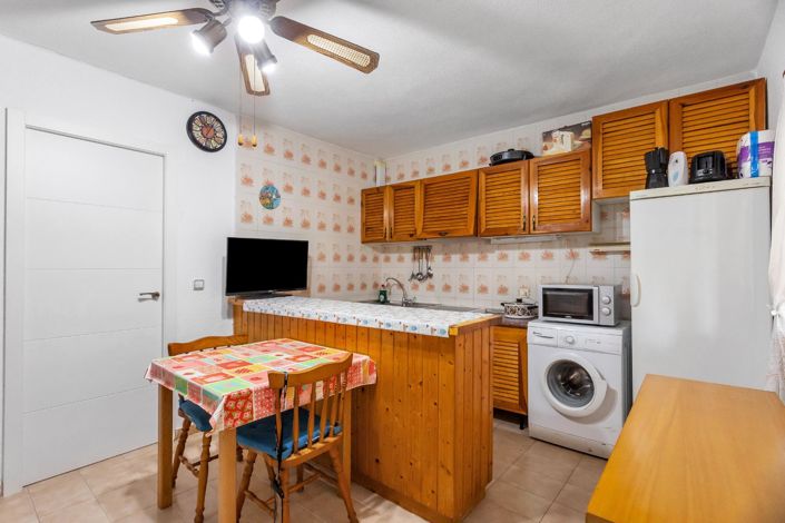 Image No.14-2 Bed Bungalow for sale