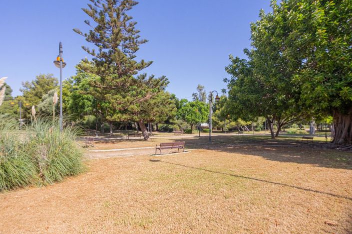 Image No.27-2 Bed Bungalow for sale