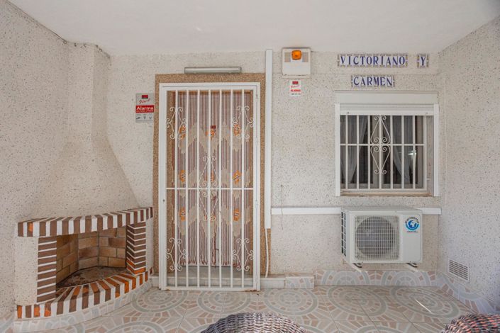 Image No.6-2 Bed Bungalow for sale