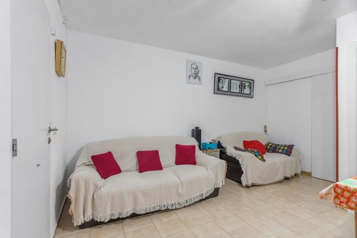 Image No.8-2 Bed Bungalow for sale