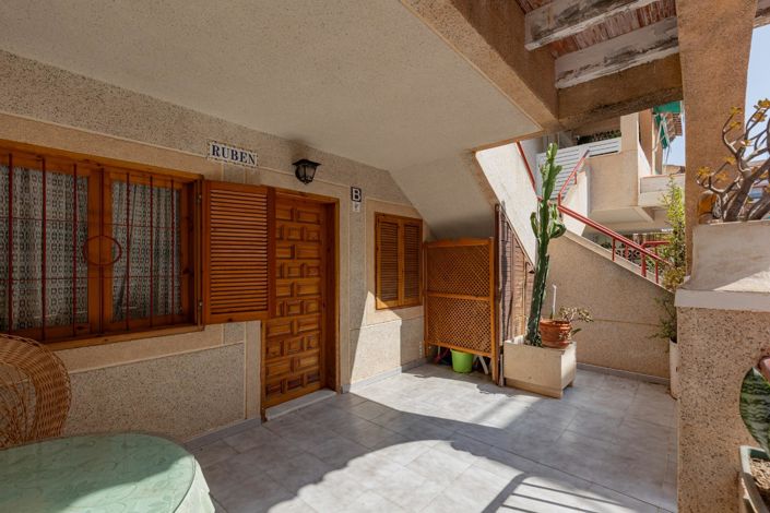 Image No.3-Appartement de 2 chambres à vendre à Torrevieja