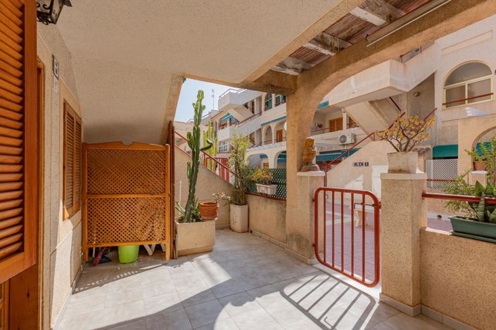 Image No.6-Appartement de 2 chambres à vendre à Torrevieja