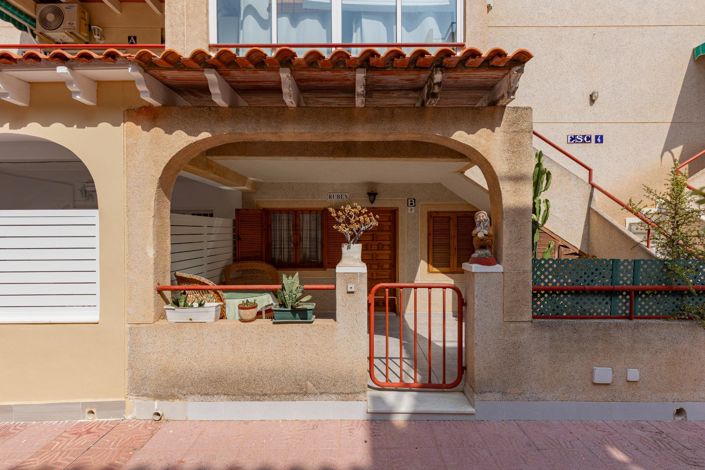 Image No.8-Appartement de 2 chambres à vendre à Torrevieja