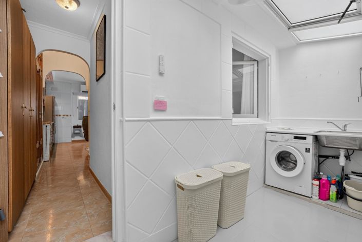 Image No.16-2 Bed Apartment for sale