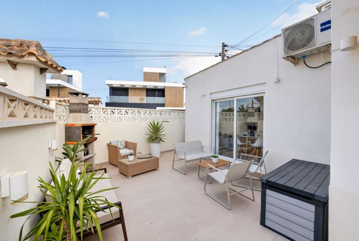 Image No.24-2 Bed Apartment for sale
