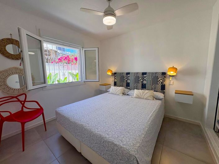 Image No.23-2 Bed Townhouse for sale
