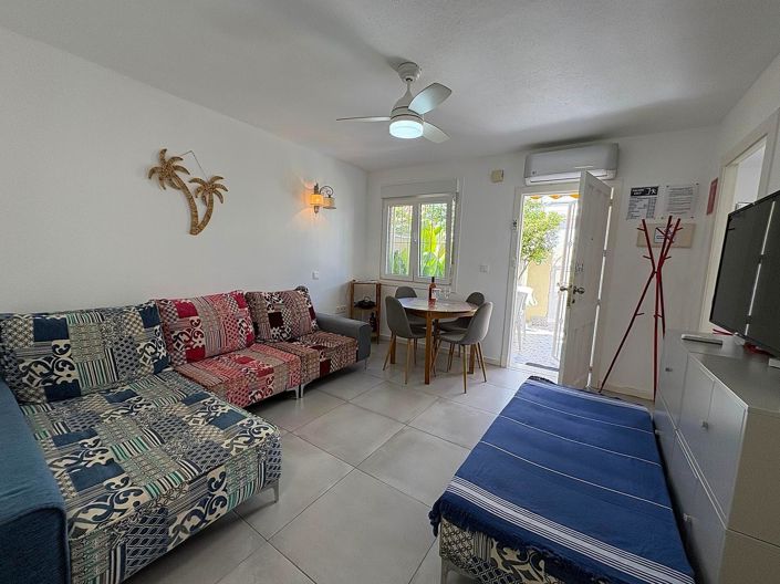 Image No.8-2 Bed Townhouse for sale