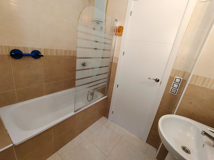 Image No.25-3 Bed Townhouse for sale