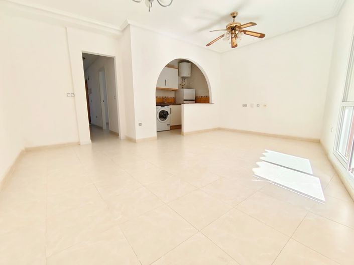 Image No.3-3 Bed Townhouse for sale