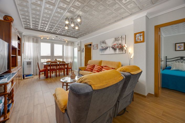 Image No.10-3 Bed Apartment for sale
