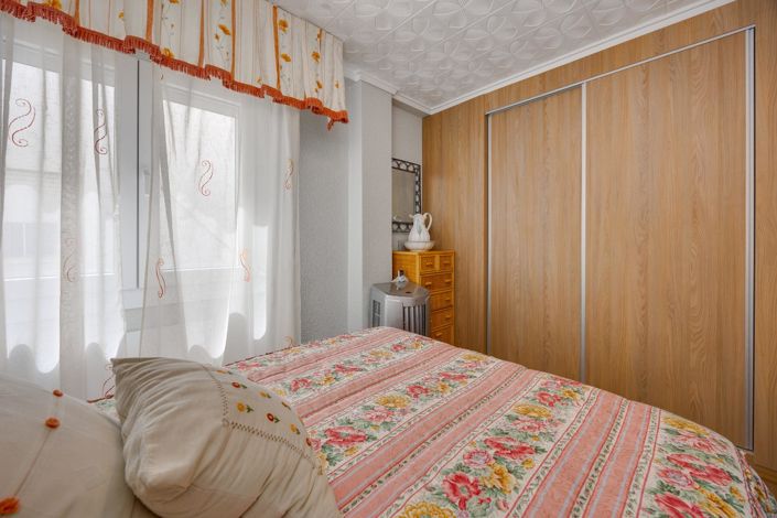 Image No.19-3 Bed Apartment for sale