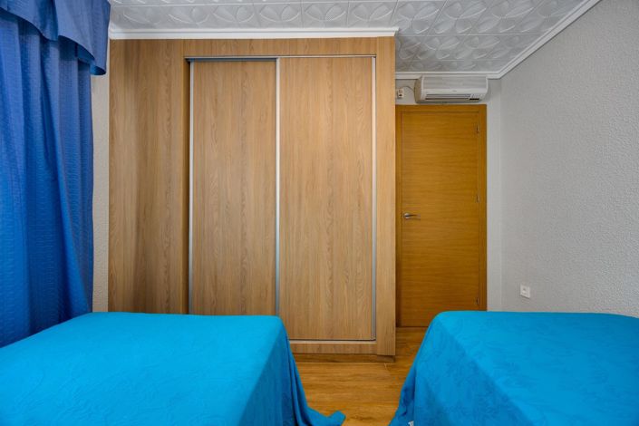 Image No.21-3 Bed Apartment for sale