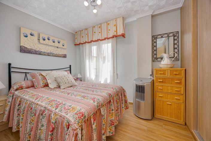 Image No.5-3 Bed Apartment for sale