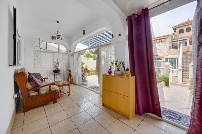Image No.12-2 Bed Bungalow for sale
