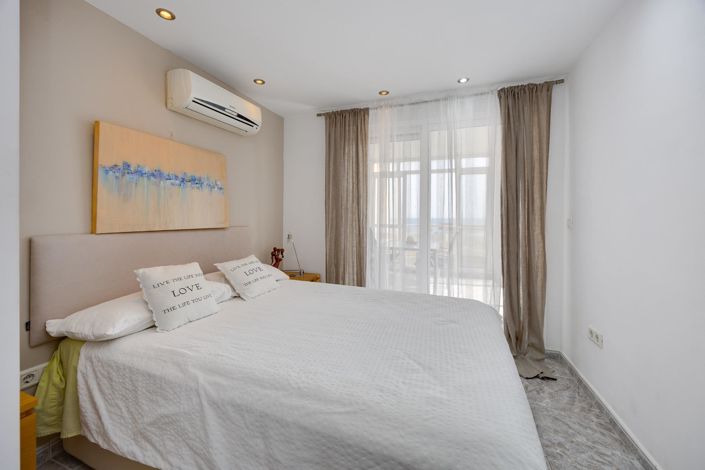 Image No.18-2 Bed Apartment for sale