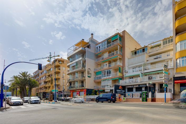 Image No.29-2 Bed Apartment for sale