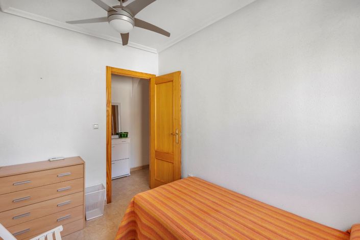 Image No.16-Appartement de 2 chambres à vendre à Torrevieja