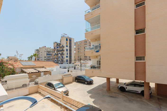 Image No.24-Appartement de 2 chambres à vendre à Torrevieja