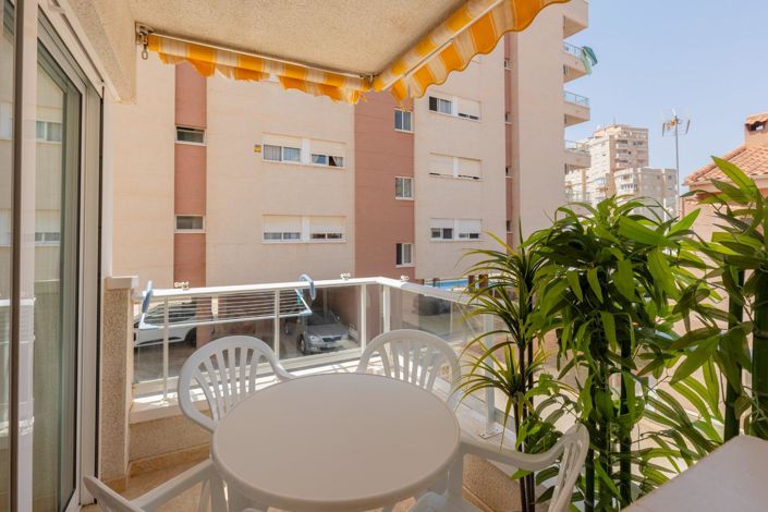 Image No.3-Appartement de 2 chambres à vendre à Torrevieja
