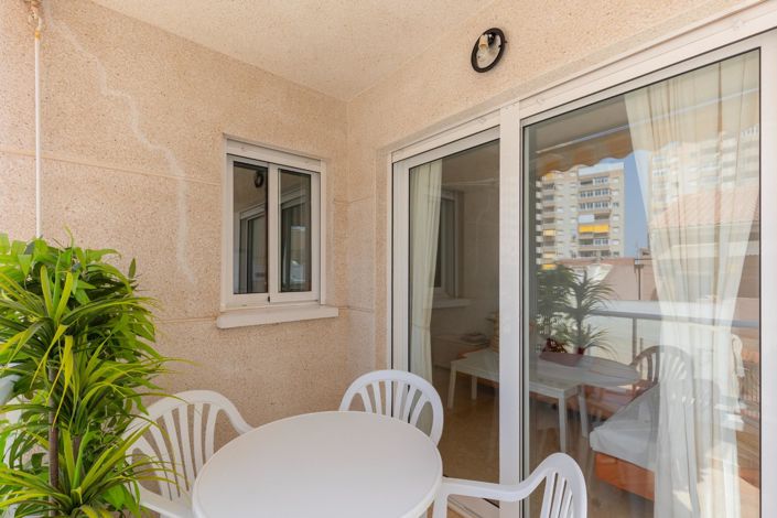 Image No.4-Appartement de 2 chambres à vendre à Torrevieja