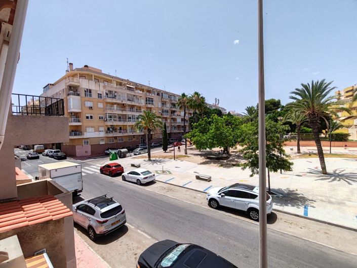 Image No.25-2 Bed Apartment for sale