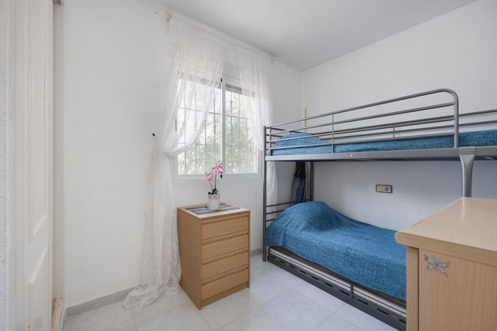 Image No.17-2 Bed Bungalow for sale