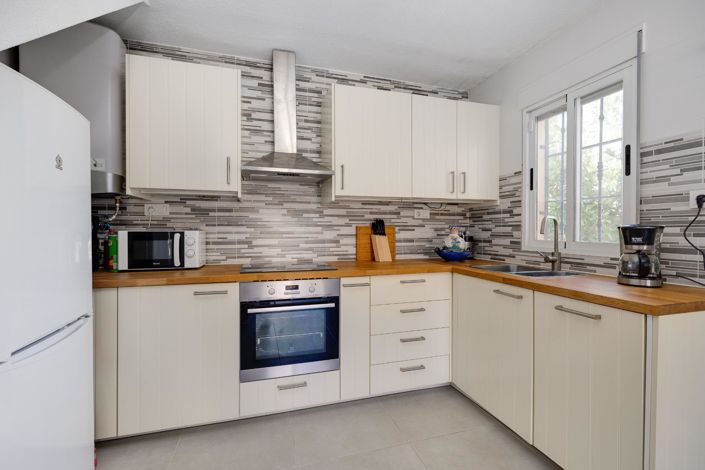 Image No.9-2 Bed Bungalow for sale