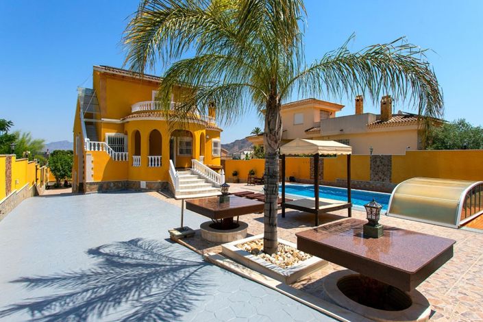 Image No.3-5 Bed Villa for sale