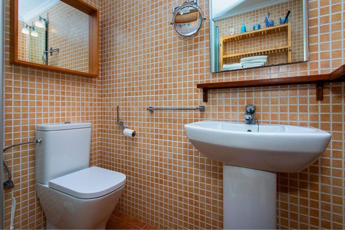 Image No.32-5 Bed Villa for sale