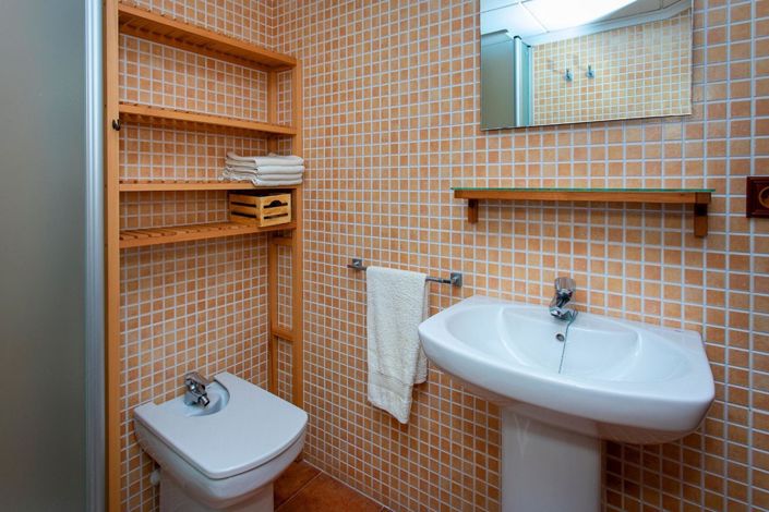 Image No.39-5 Bed Villa for sale