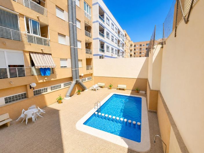 Image No.10-Appartement de 2 chambres à vendre à Torrevieja