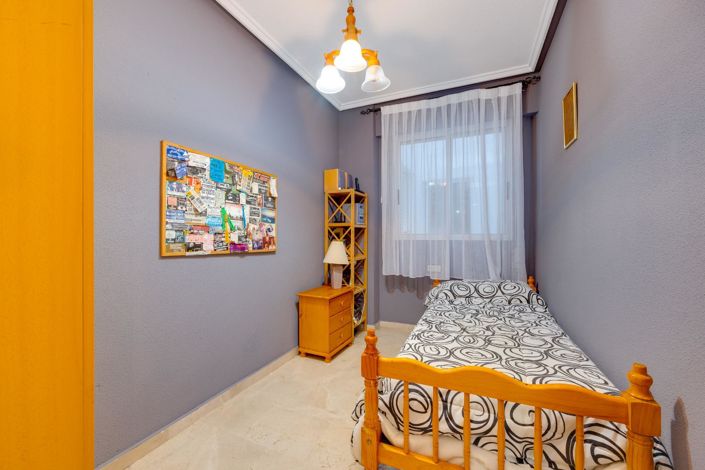 Image No.9-3 Bed Apartment for sale
