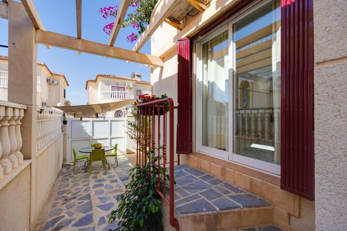 Image No.12-Villa de 2 chambres à vendre à Torrevieja