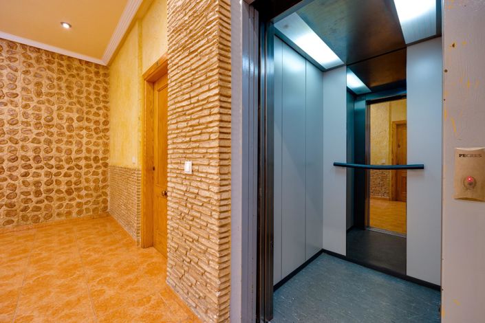 Image No.28-3 Bed Penthouse for sale