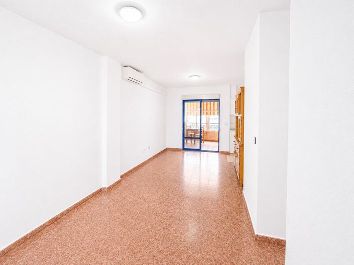 Image No.3-Appartement de 3 chambres à vendre à Torrevieja