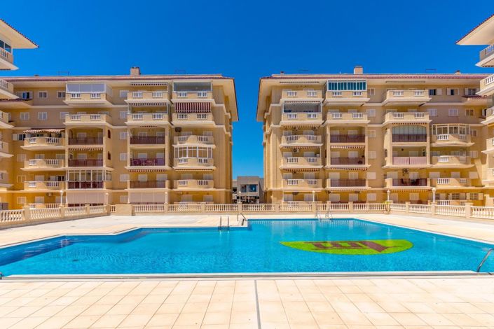 Image No.33-3 Bed Apartment for sale