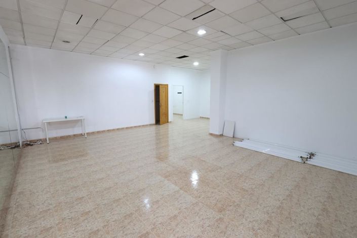 Image No.2-1 Bed Property for sale