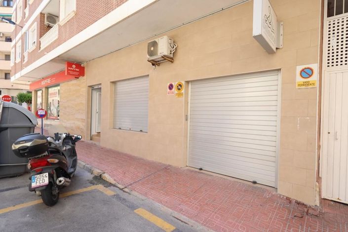 Image No.9-1 Bed Property for sale