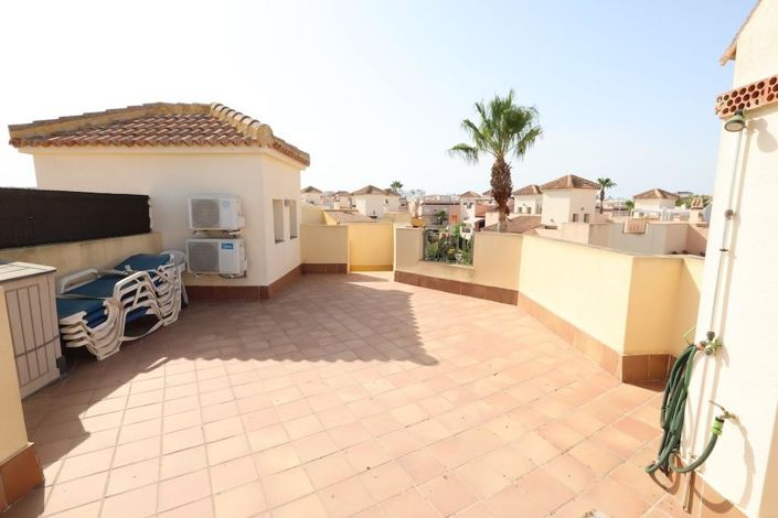 Image No.21-2 Bed Bungalow for sale