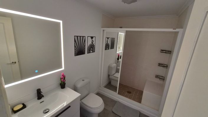 Image No.35-3 Bed Apartment for sale