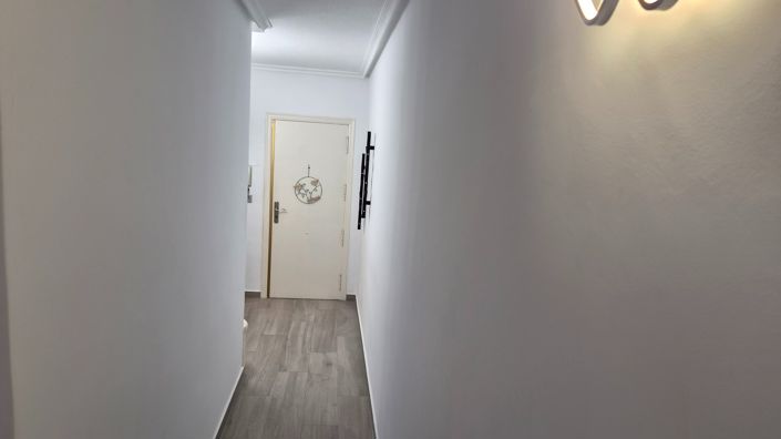 Image No.37-3 Bed Apartment for sale