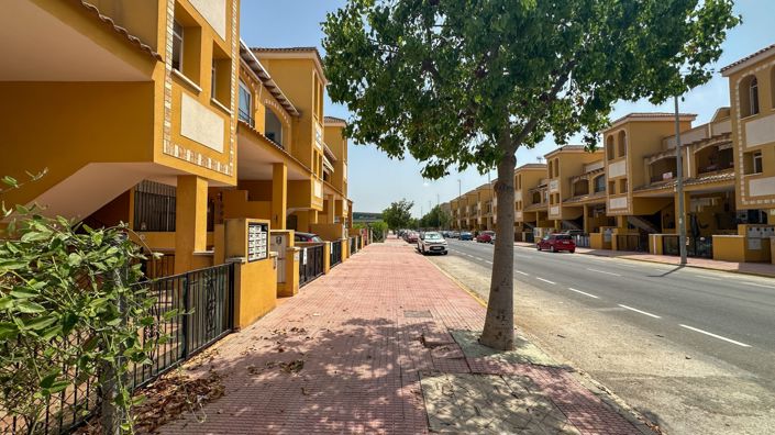 Image No.28-2 Bed Bungalow for sale