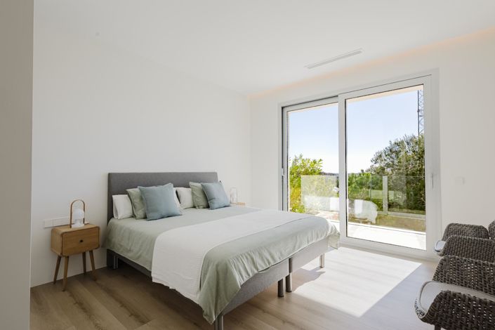 Image No.19-5 Bed Villa for sale