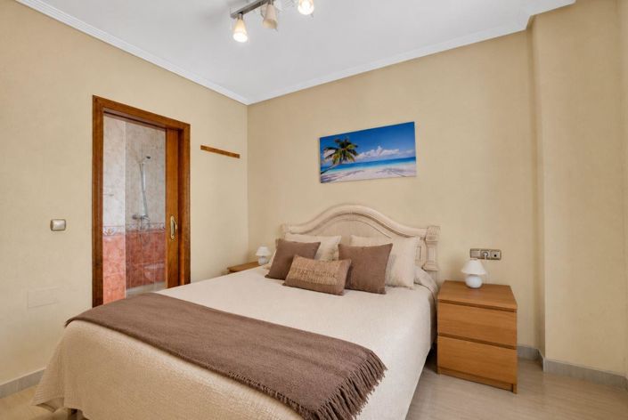 Image No.31-7 Bed Villa for sale