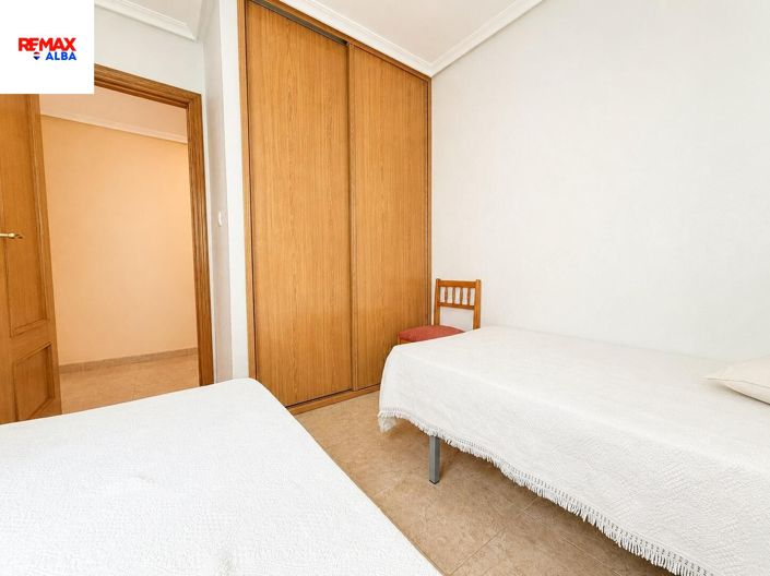 Image No.19-2 Bed Apartment for sale