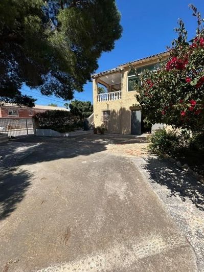 Image No.5-Villa de 3 chambres à vendre à Torrevieja