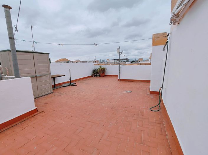 Image No.22-2 Bed Bungalow for sale