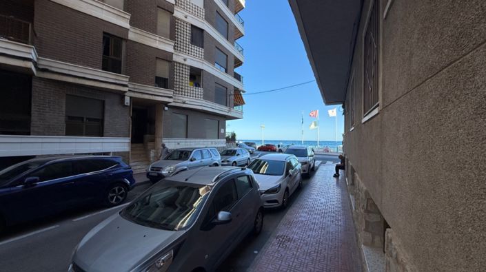 Image No.31-3 Bed Apartment for sale