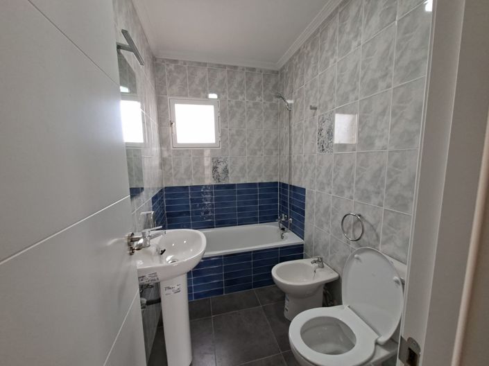 Image No.13-2 Bed Bungalow for sale